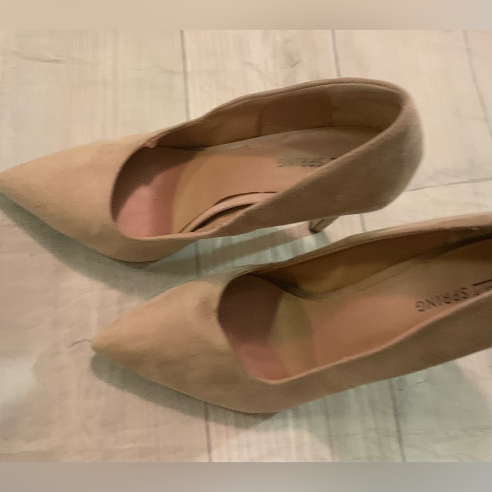 Call it spring heels - Picture 3 of 6